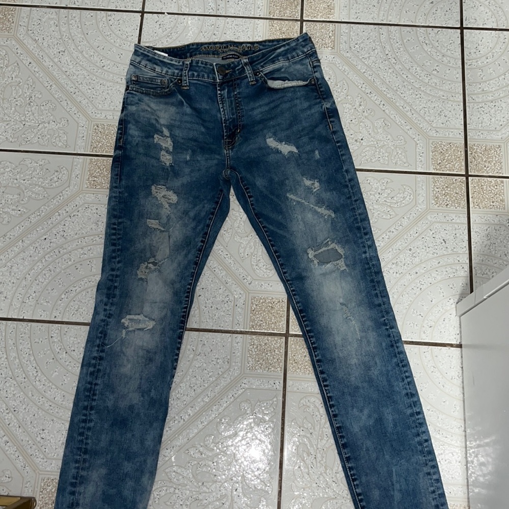 Ripped jeans